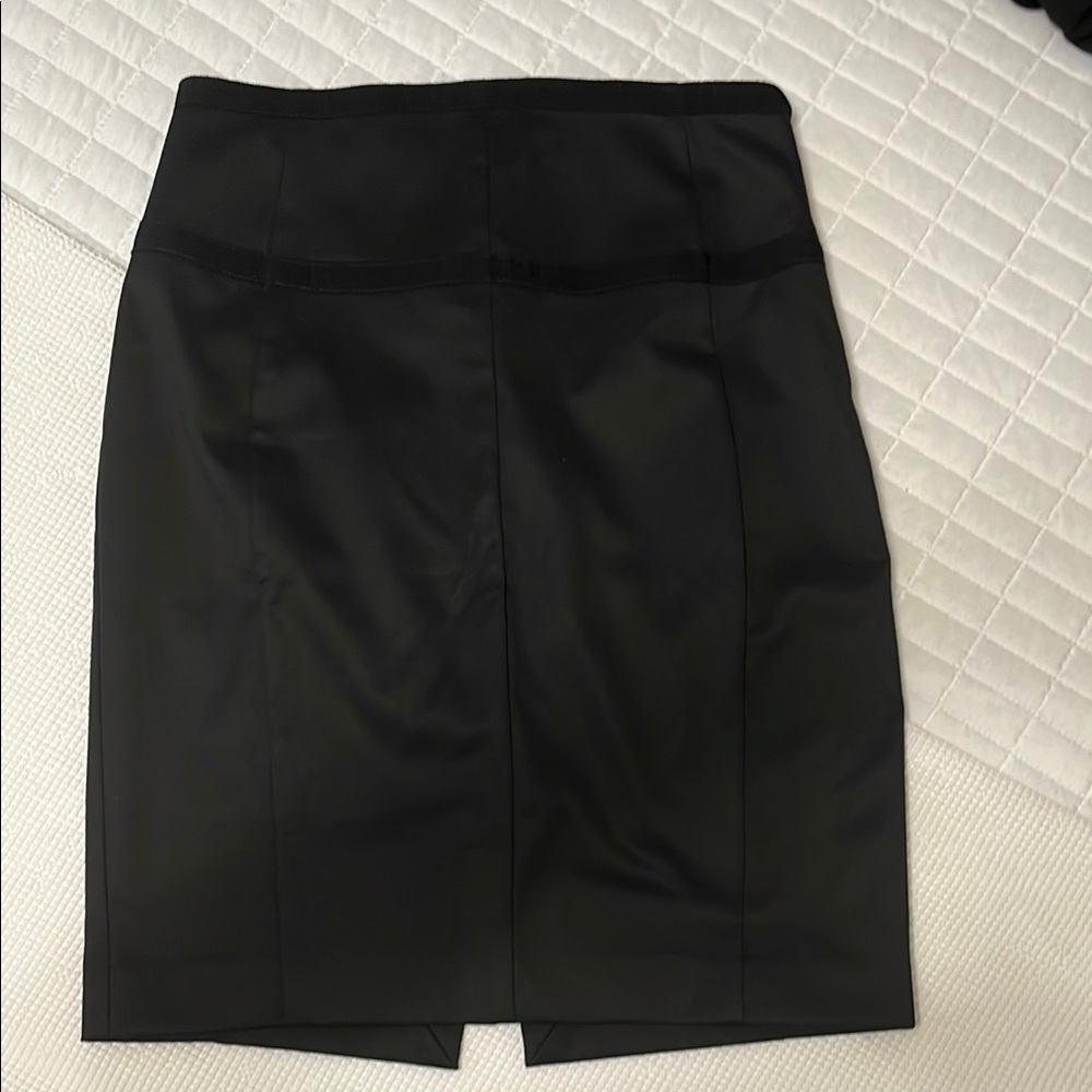 Elegant Black Women's Skirt